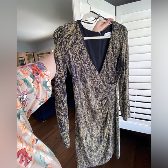 Calvin Klein gold sparkly dress - Picture 1 of 4